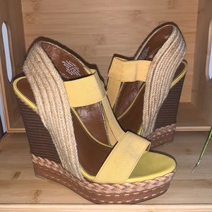 Boutique Wedges